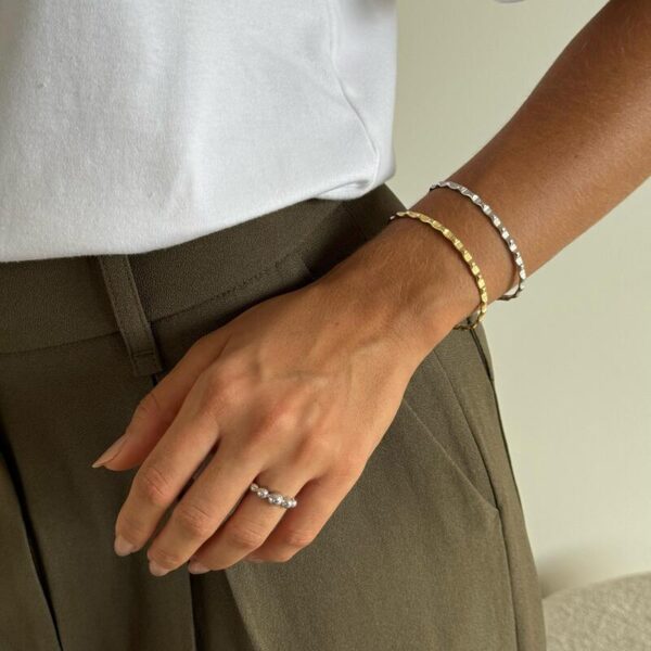 Bracelete ondulado dourado - Imagem 2