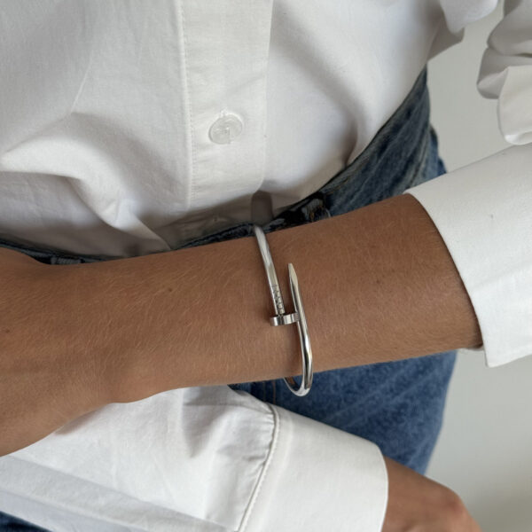 Bracelete prego aço