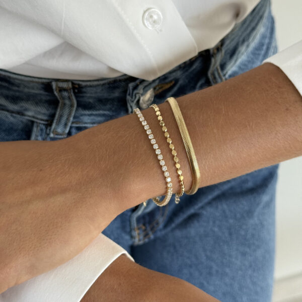 Pulseira bolinhas achatadas dourada - Imagem 3