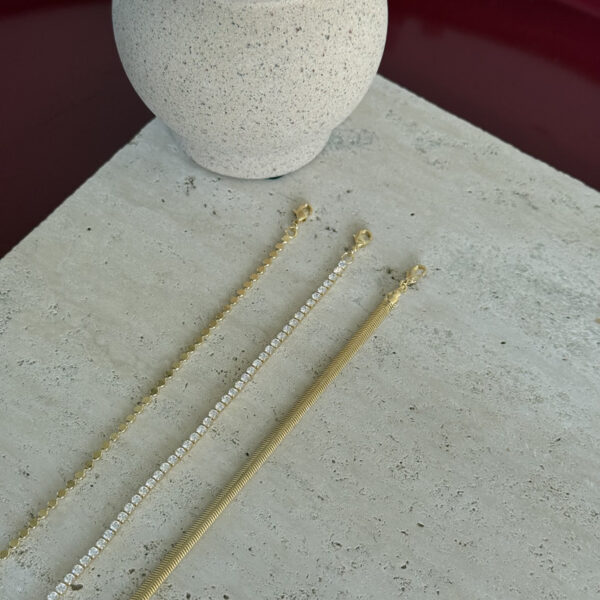 Pulseira bolinhas achatadas dourada - Imagem 2