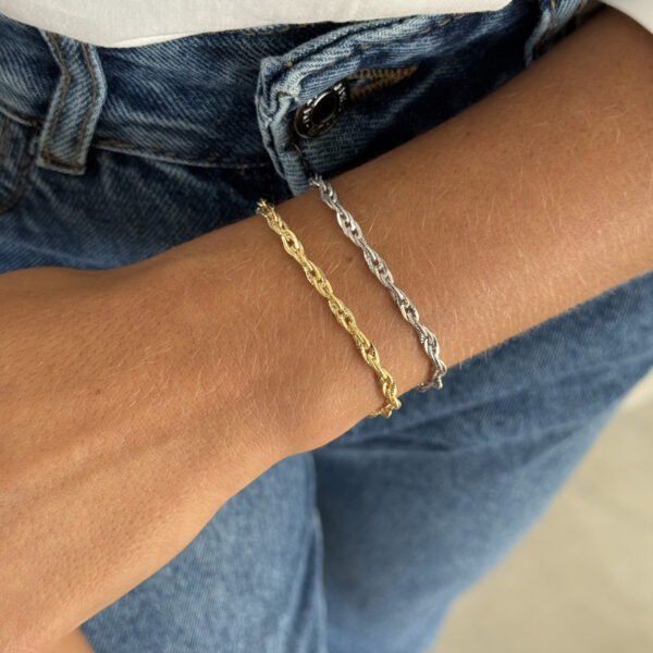 Pulseira prata de elos pequenos - Imagem 2
