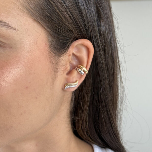 Brinco ear cuff dupla onda dourada e cravejada - Imagem 2