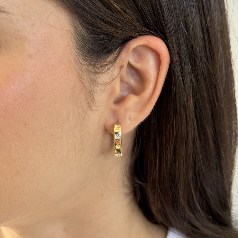 Argola diva dourado M