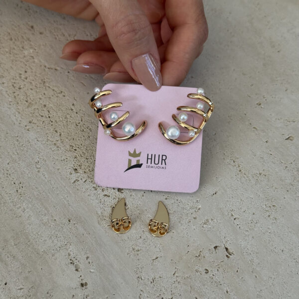 Brinco ear cuff com pérolas naturais - Imagem 3